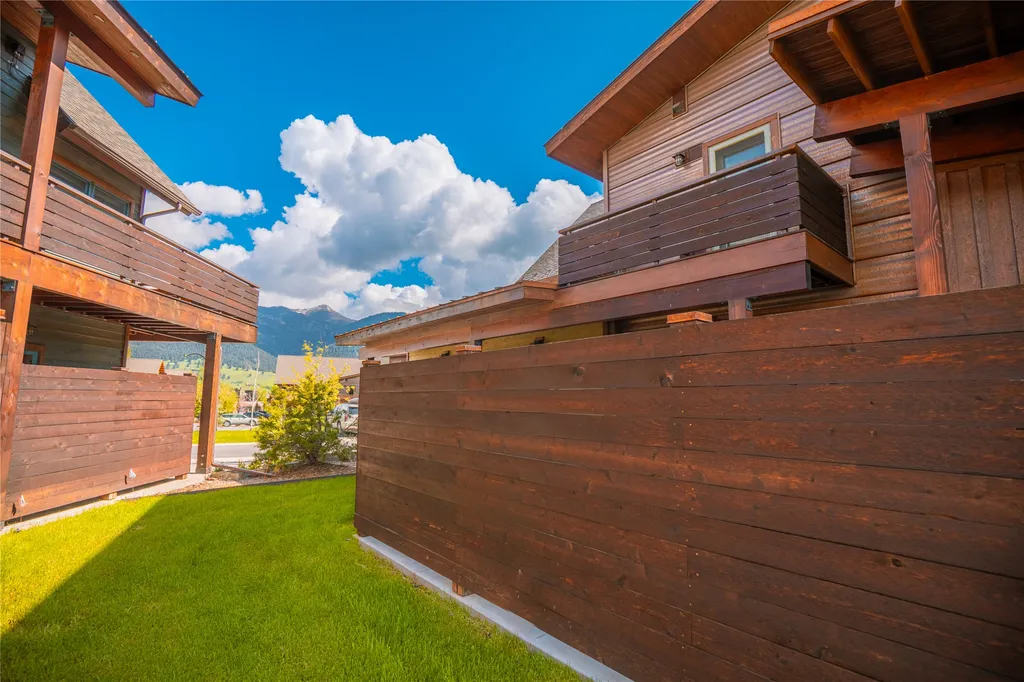 201 B Pheasant Tail Lane Big Sky MT 59716