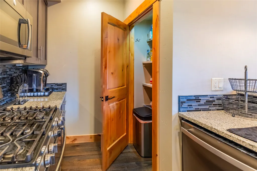 201 B Pheasant Tail Lane Big Sky MT 59716
