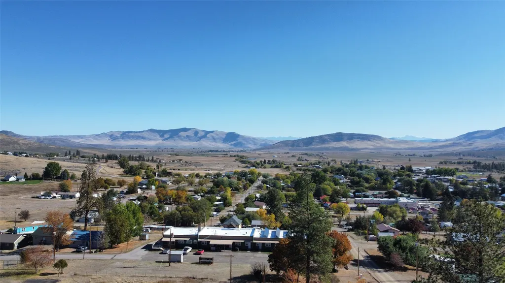 614 2nd Avenue N Hot Springs MT 59845