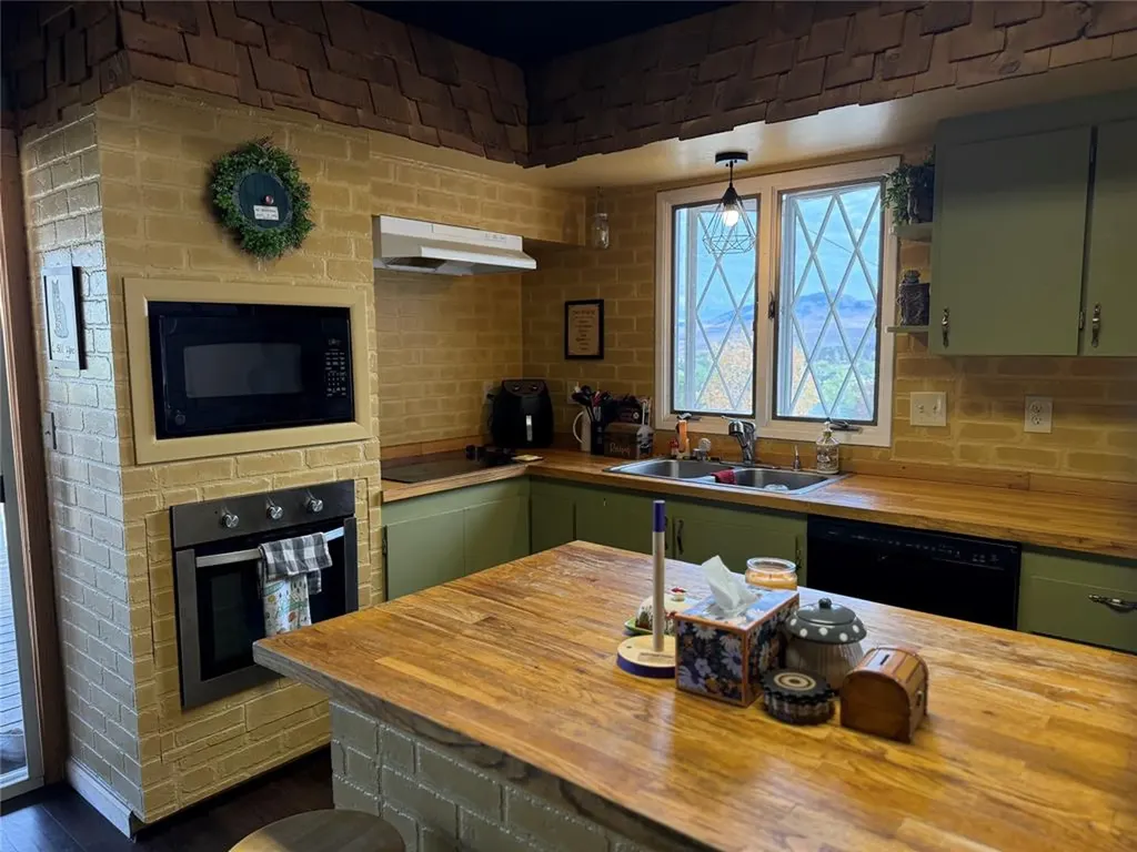 614 2nd Avenue N Hot Springs MT 59845
