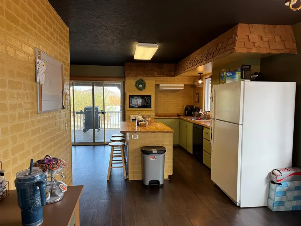 614 2nd Avenue N Hot Springs MT 59845