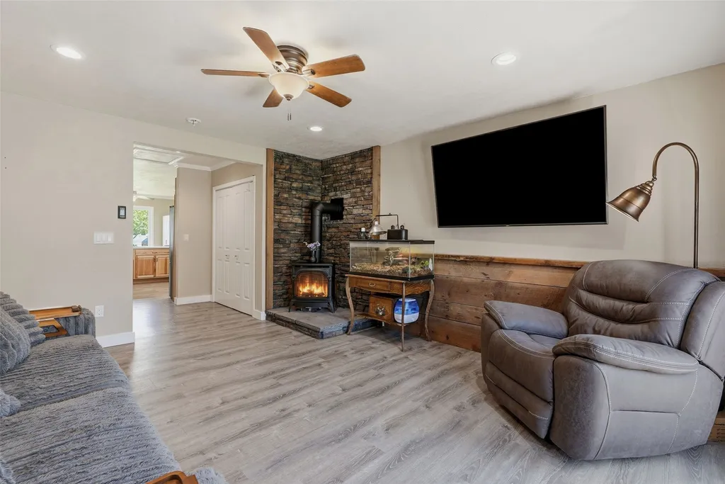 705 N 4th Street Hamilton MT 59840