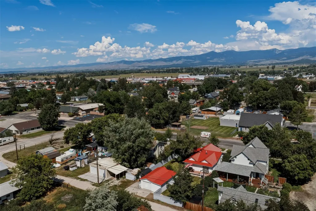 705 N 4th Street Hamilton MT 59840