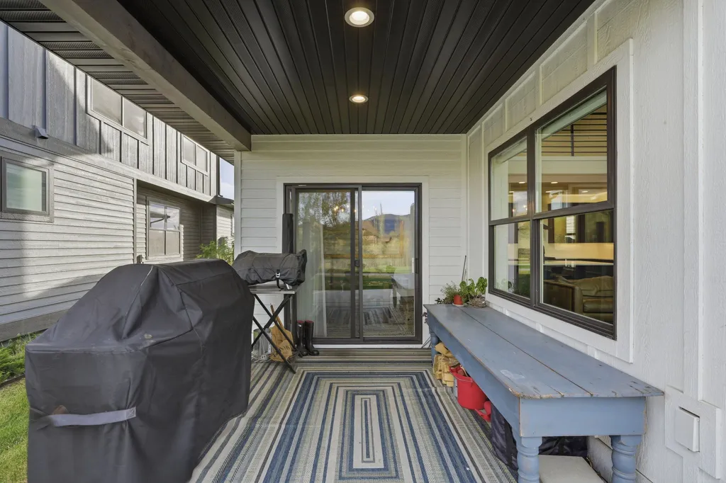 1976 Vaquero Parkway Bozeman MT 59718