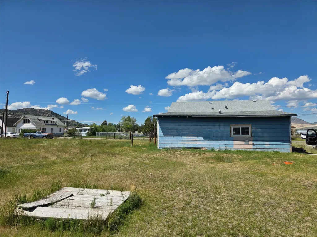 1440 Water Line Road Butte MT 59701