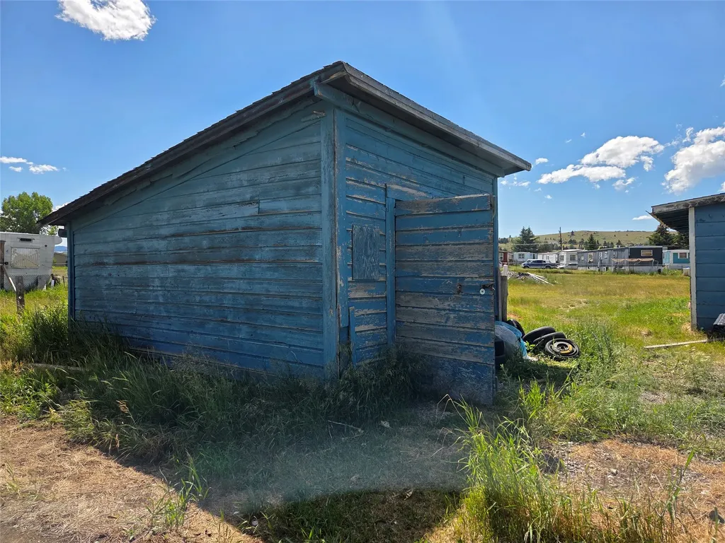 1440 Water Line Road Butte MT 59701