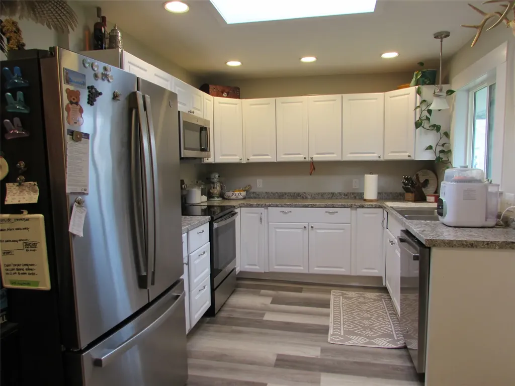 1405 10th Avenue NW Great Falls MT 59404