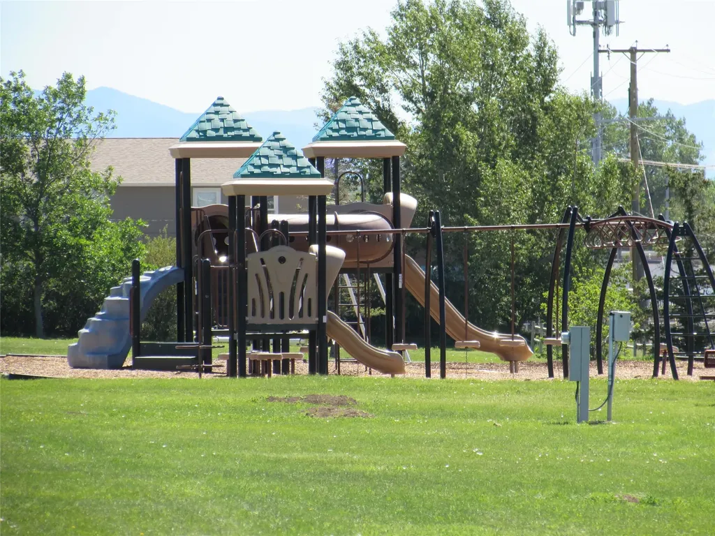 1405 10th Avenue NW Great Falls MT 59404