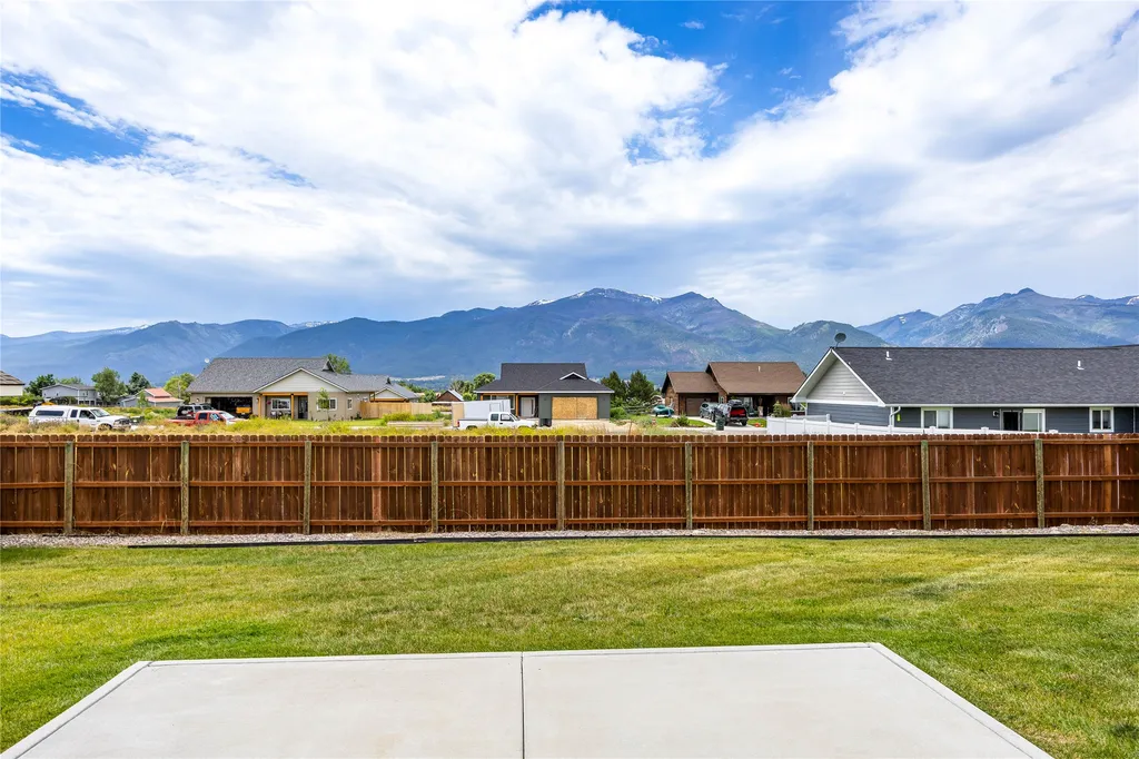 3587 Trading Post Lane Stevensville MT 59870