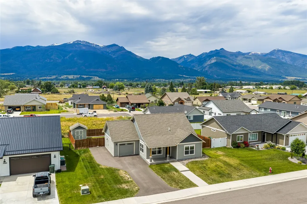 3587 Trading Post Lane Stevensville MT 59870