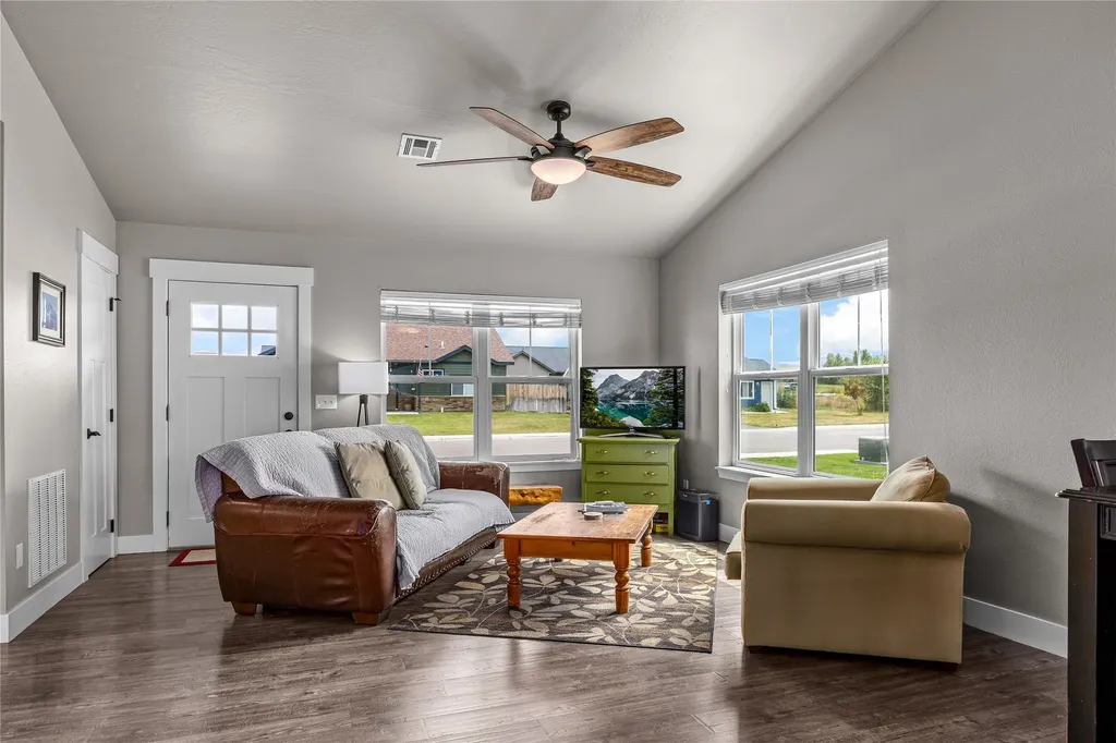 3587 Trading Post Lane Stevensville MT 59870