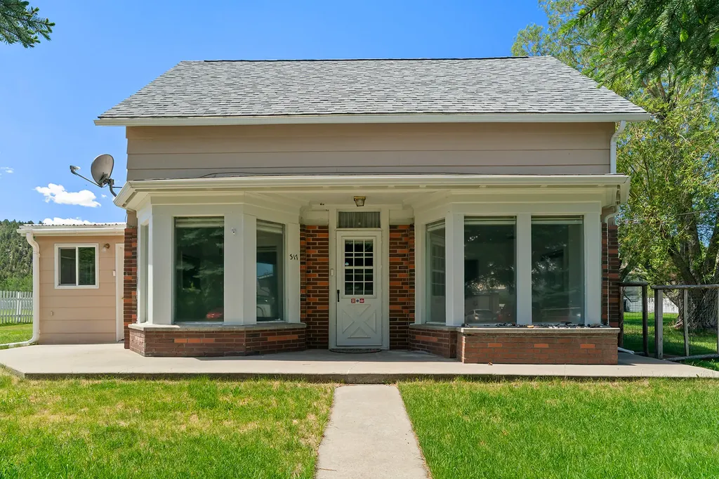 317 S Cleveland Street Boulder MT 59632