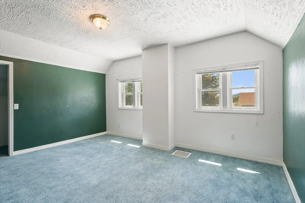 317 S Cleveland Street Boulder MT 59632