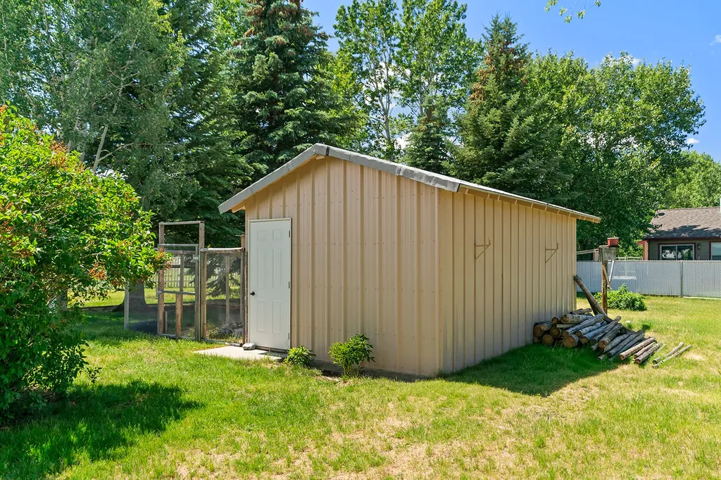 317 S Cleveland Street Boulder MT 59632