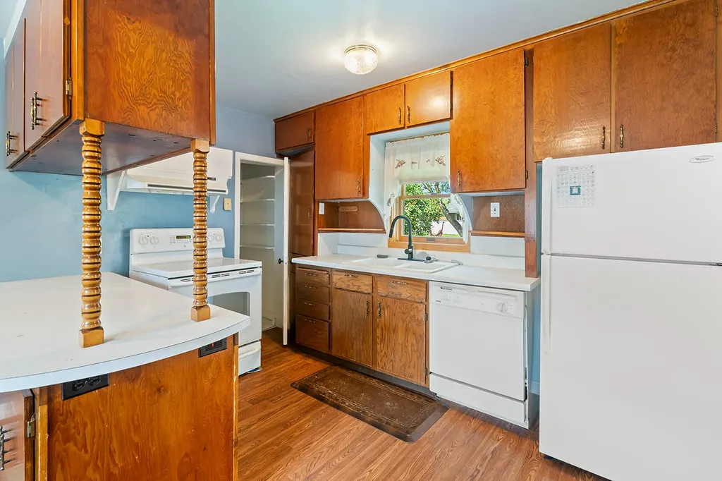 317 S Cleveland Street Boulder MT 59632