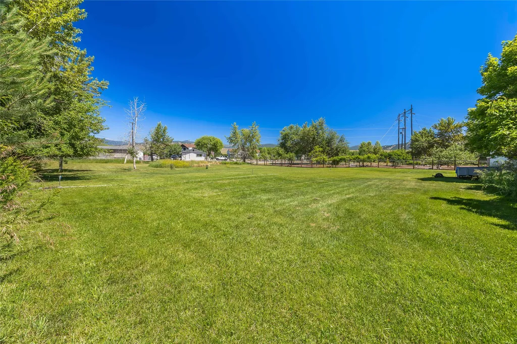 1810 1/2 River Road Missoula MT 59801