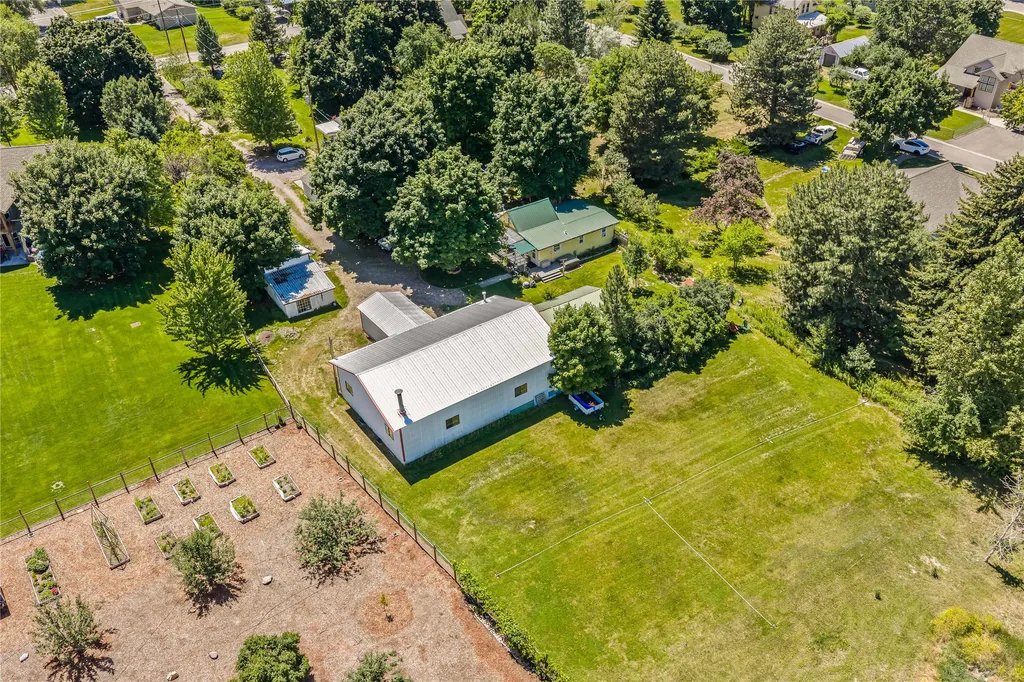1810 1/2 River Road Missoula MT 59801