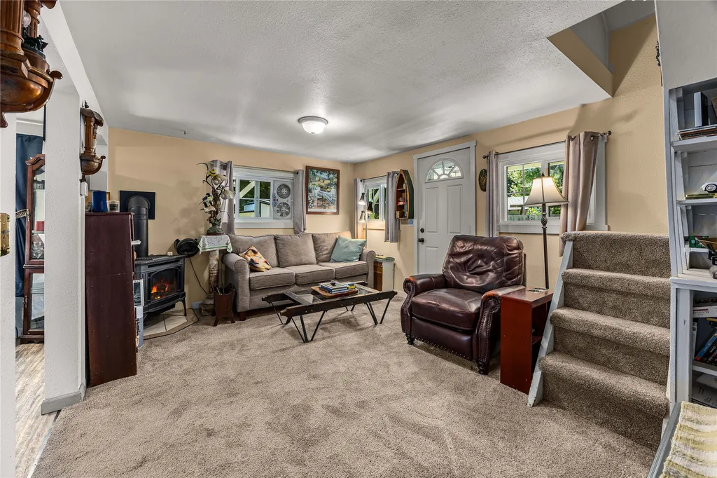 1810 1/2 River Road Missoula MT 59801