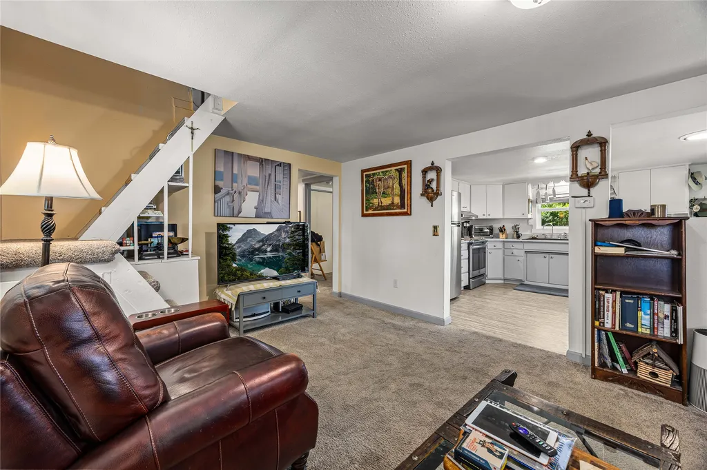 1810 1/2 River Road Missoula MT 59801