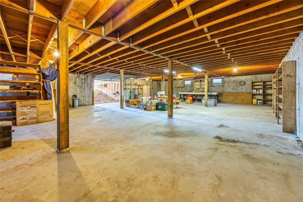 1810 1/2 River Road Missoula MT 59801