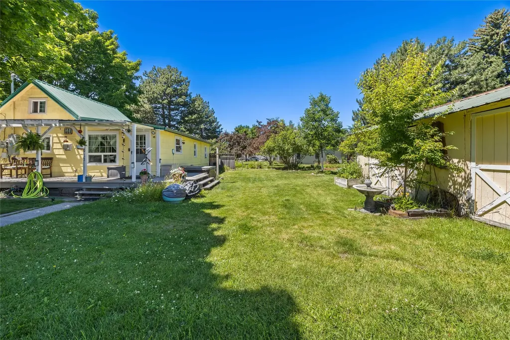 1810 1/2 River Road Missoula MT 59801