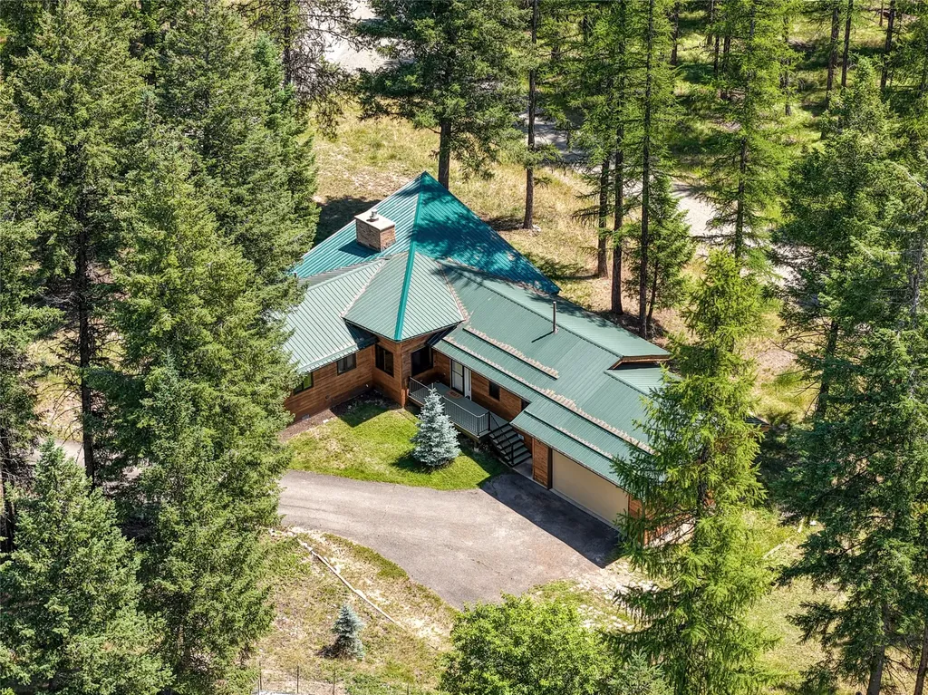 45 Ridge Lane Eureka MT 59917