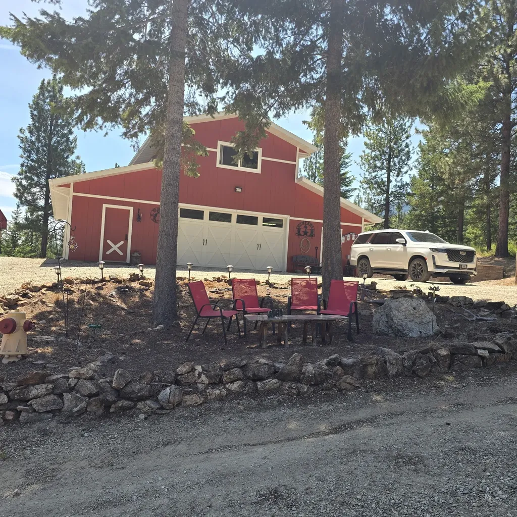 1666 Bear Face Road Victor MT 59875