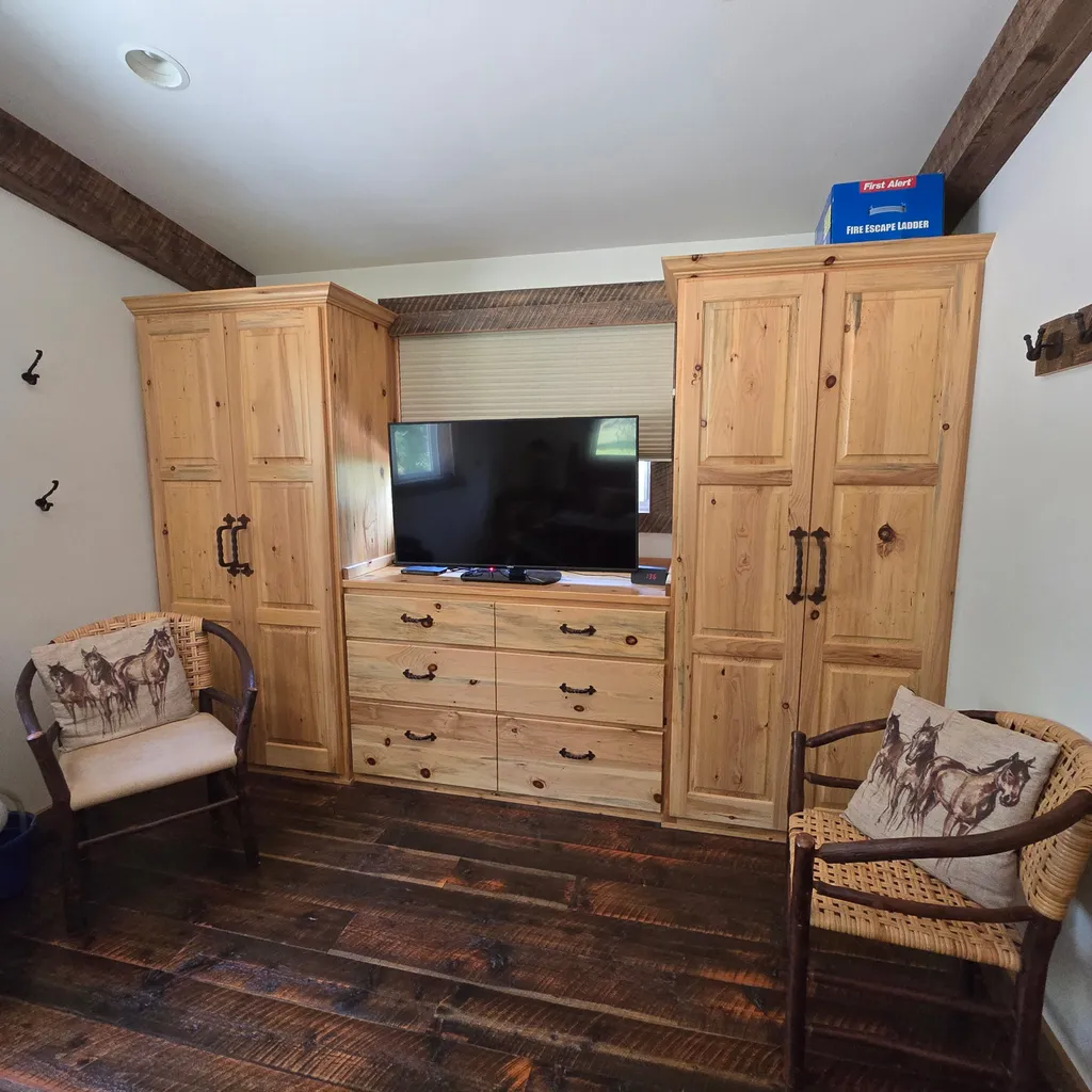 1666 Bear Face Road Victor MT 59875