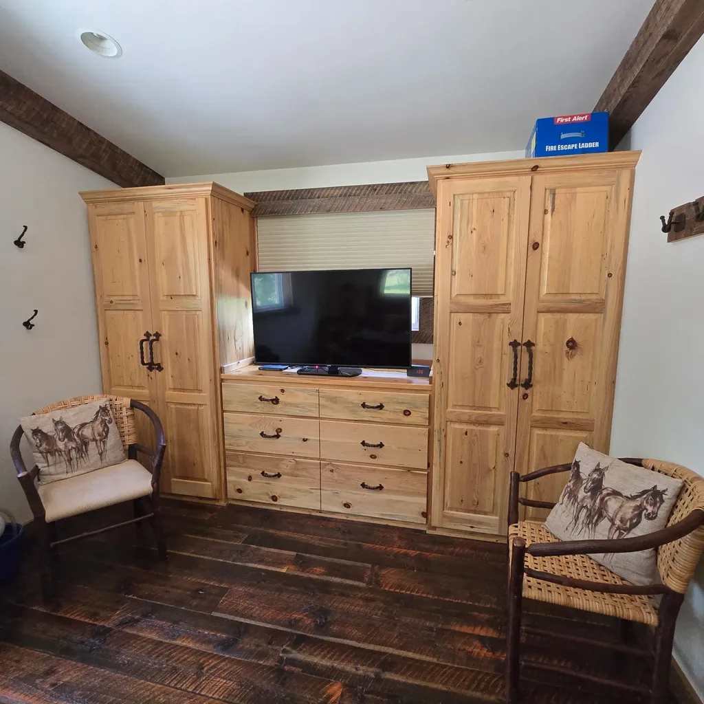 1666 Bear Face Road Victor MT 59875