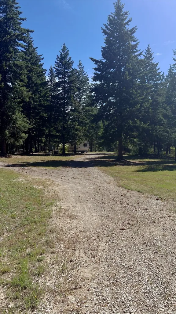 1666 Bear Face Road Victor MT 59875