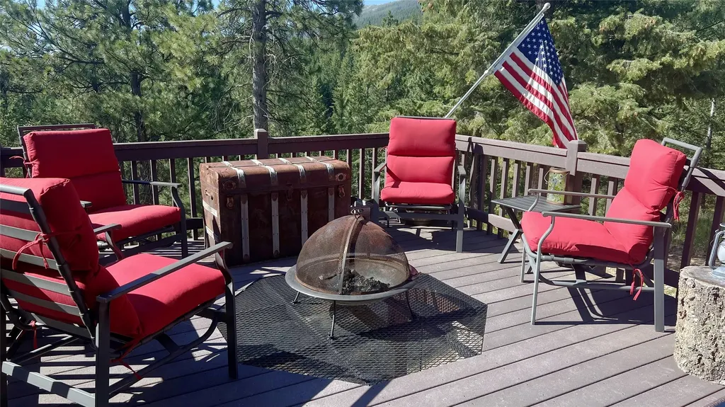 1666 Bear Face Road Victor MT 59875