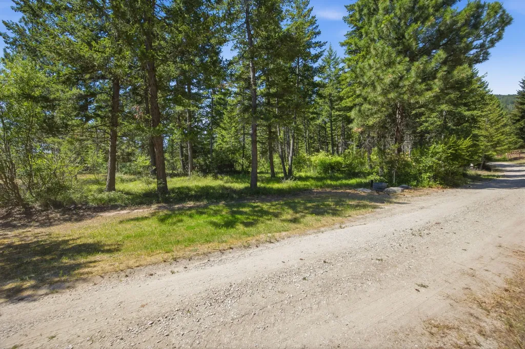 1666 Bear Face Road Victor MT 59875