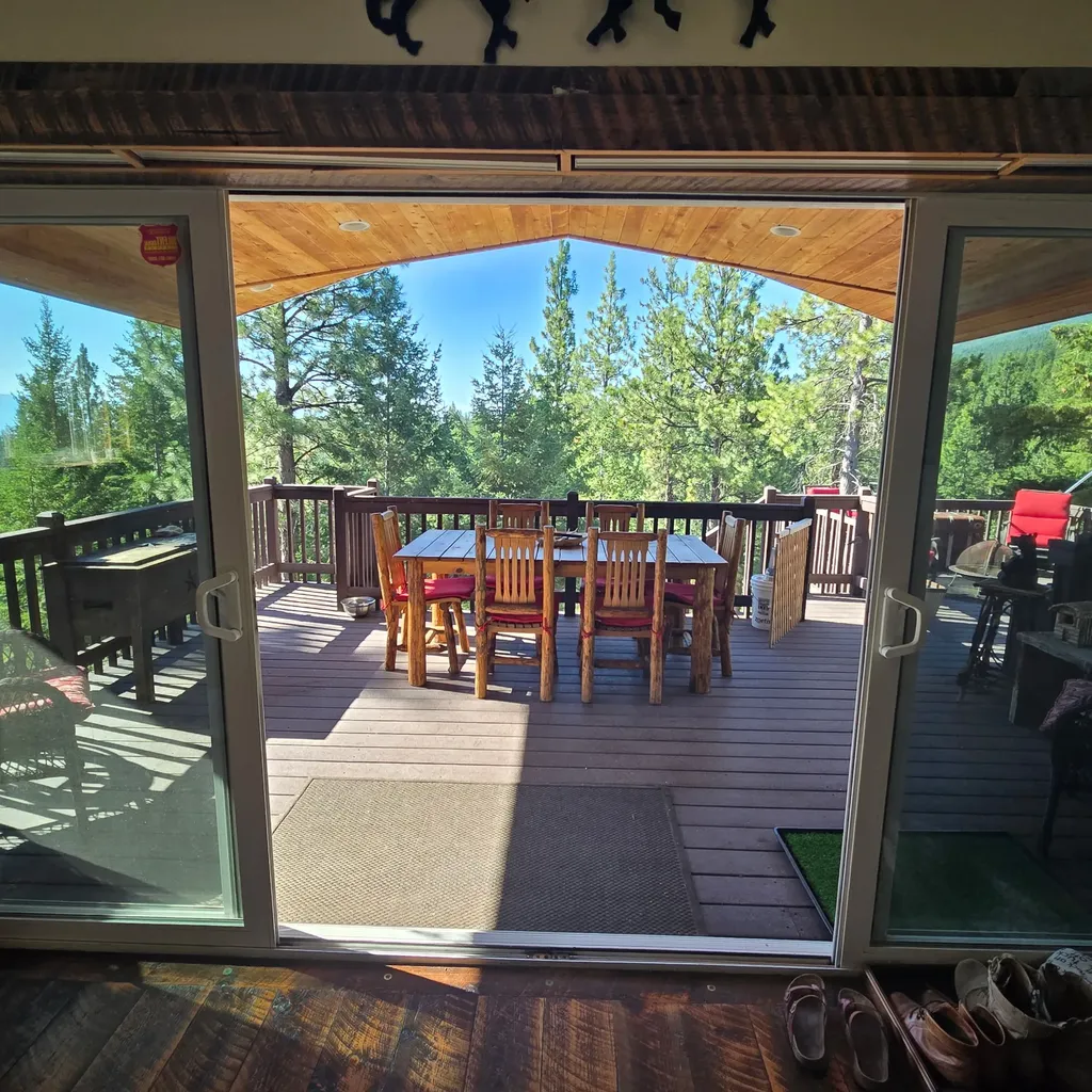 1666 Bear Face Road Victor MT 59875