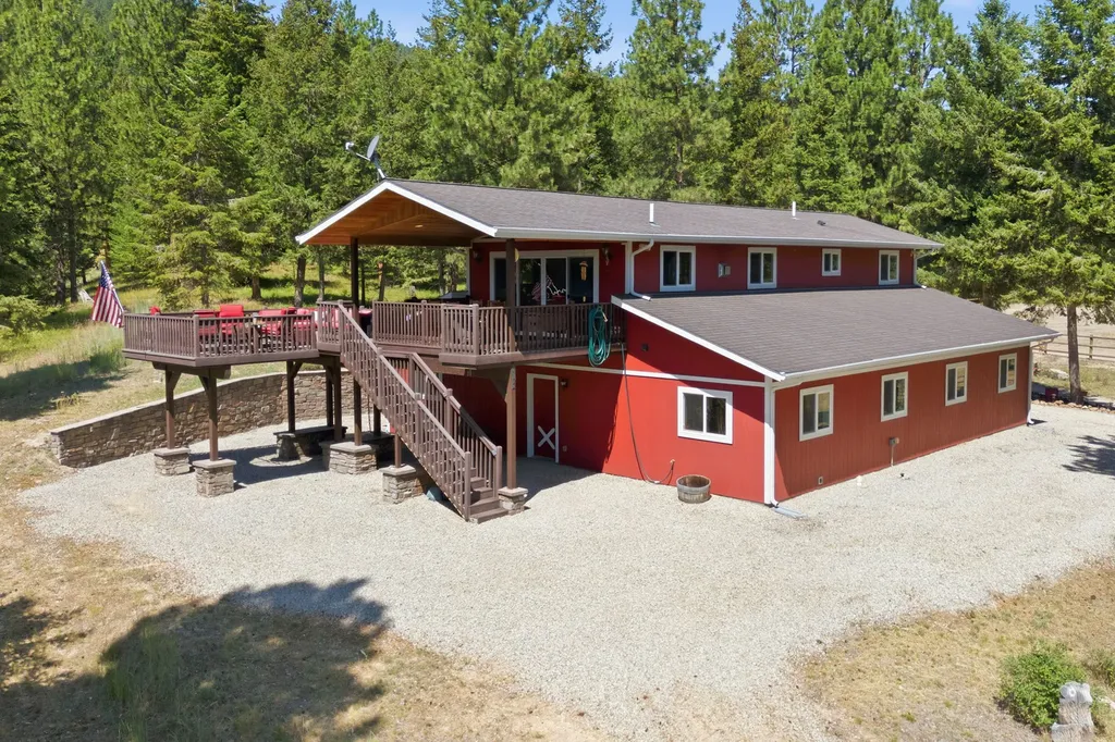 1666 Bear Face Road Victor MT 59875