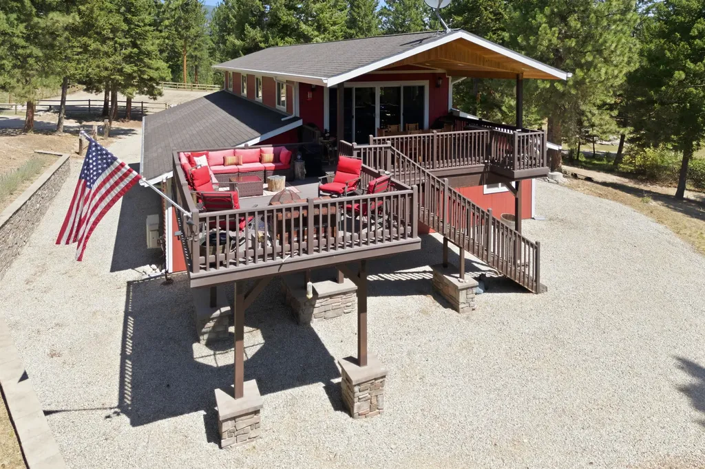 1666 Bear Face Road Victor MT 59875