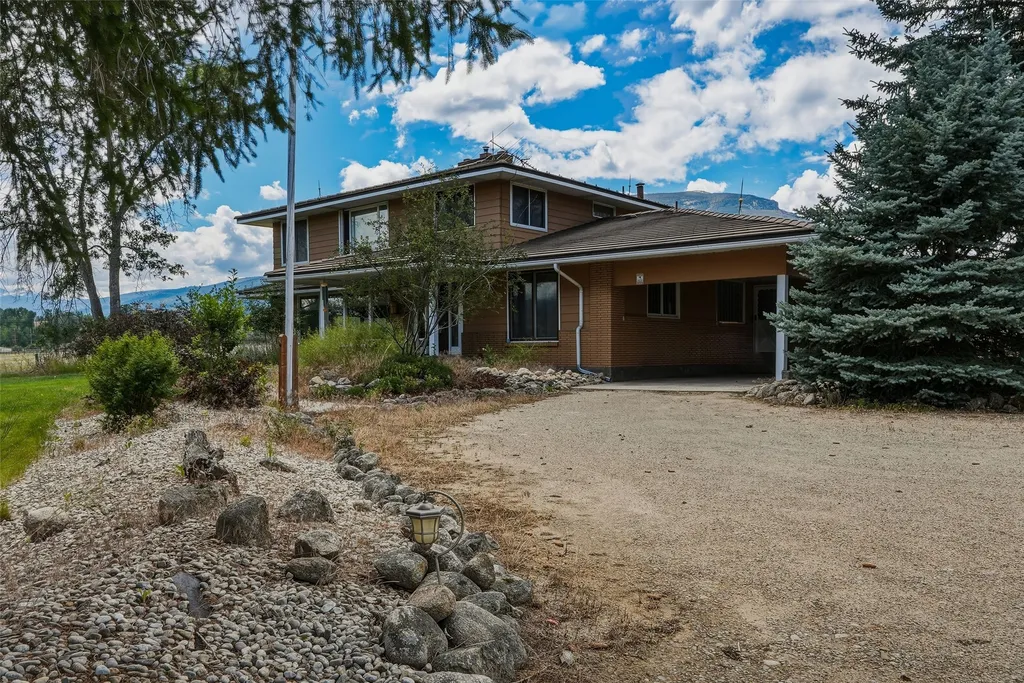 977 Us Highway 93 S Hamilton MT 59840