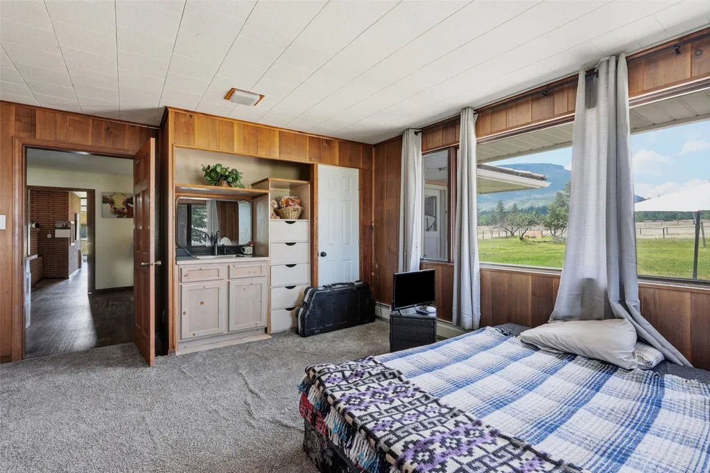 977 Us Highway 93 S Hamilton MT 59840