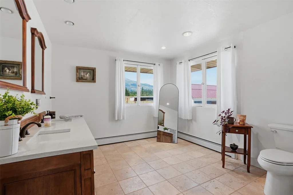 977 Us Highway 93 S Hamilton MT 59840