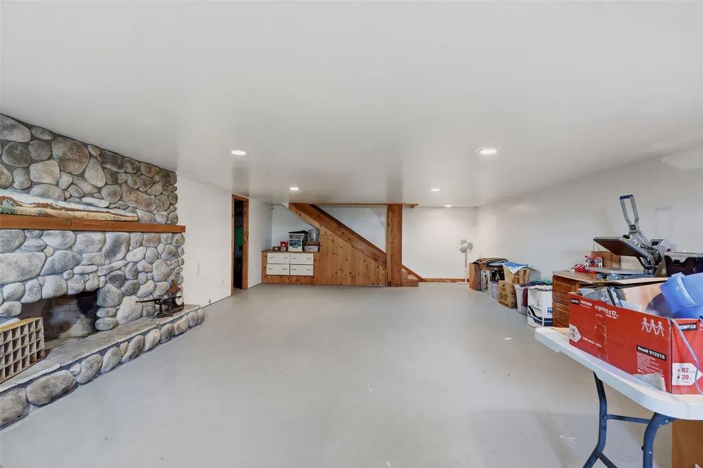 977 Us Highway 93 S Hamilton MT 59840