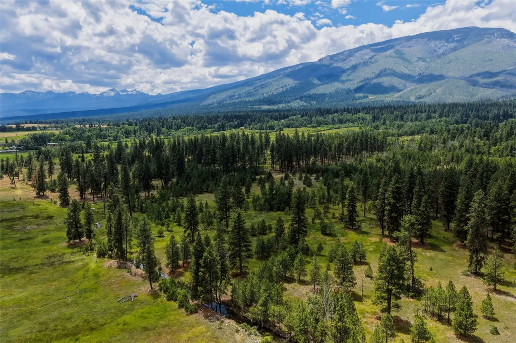 977 Us Highway 93 S Hamilton MT 59840