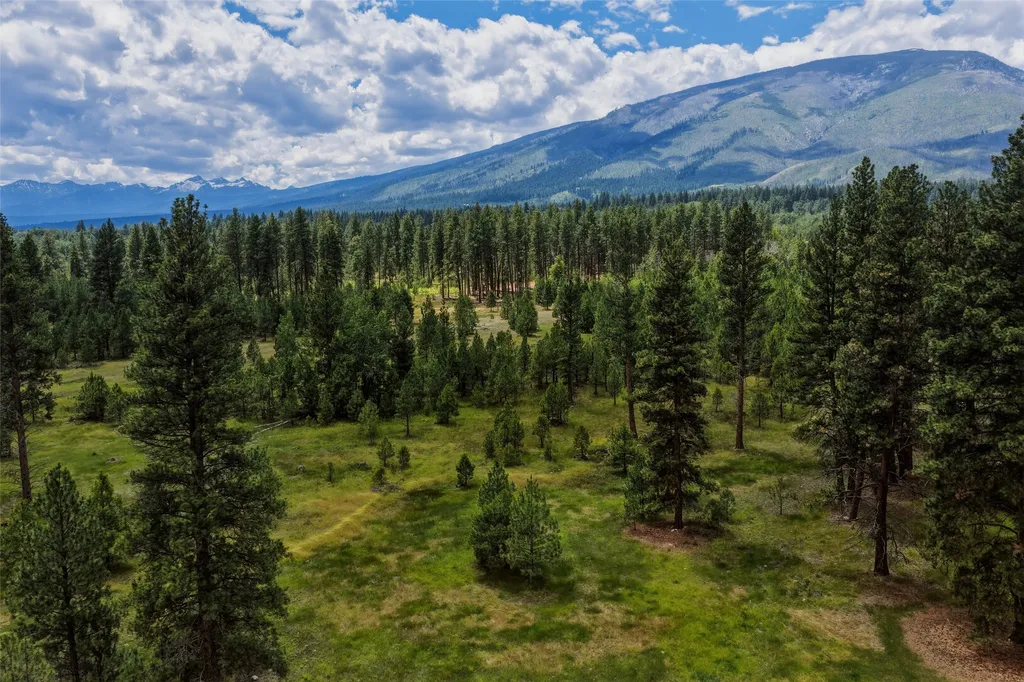 977 Us Highway 93 S Hamilton MT 59840