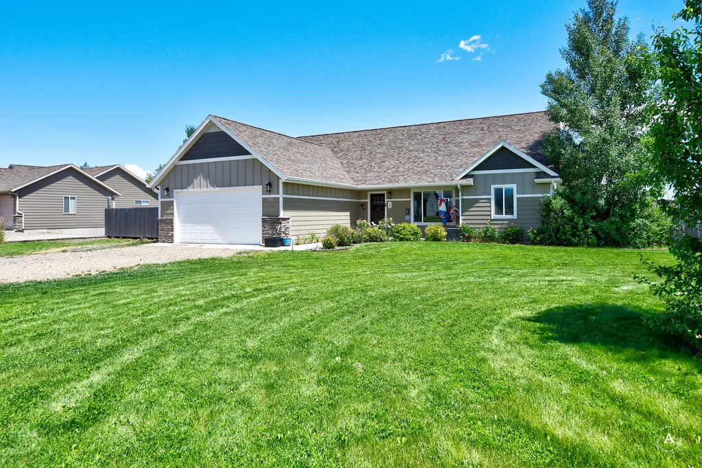 7261 Traces Drive Helena MT 59602