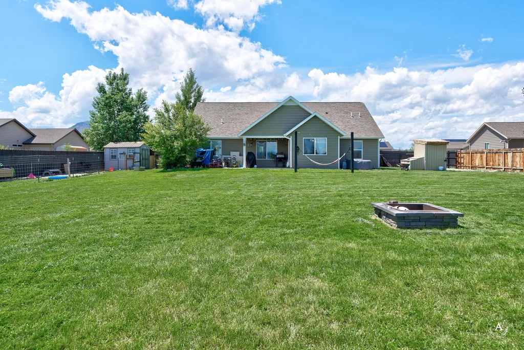 7261 Traces Drive Helena MT 59602