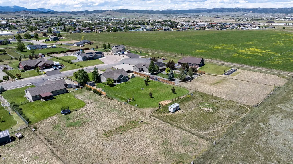 7261 Traces Drive Helena MT 59602