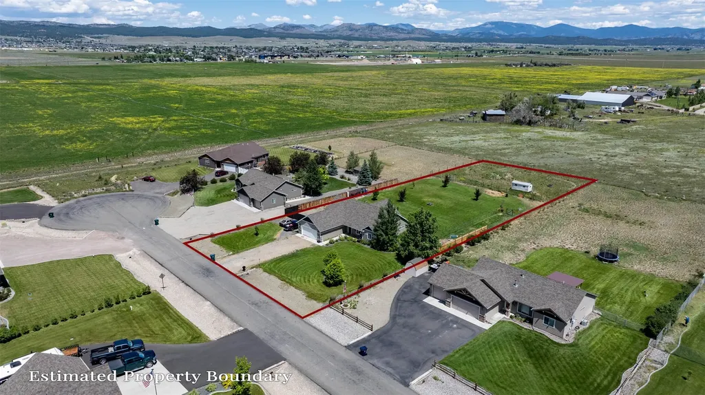 7261 Traces Drive Helena MT 59602