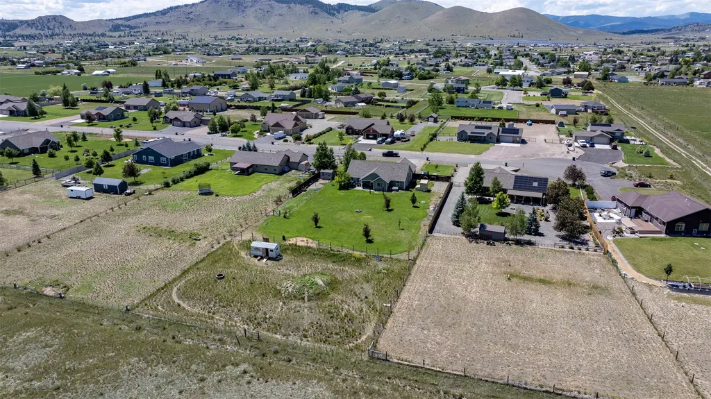 7261 Traces Drive Helena MT 59602