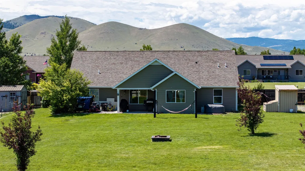 7261 Traces Drive Helena MT 59602