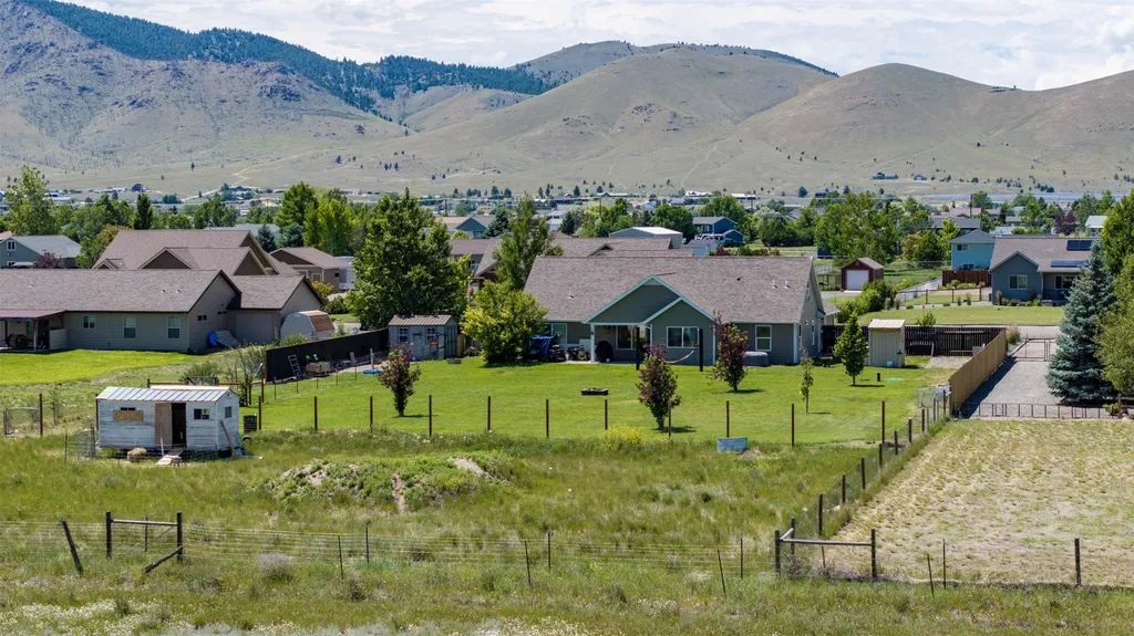 7261 Traces Drive Helena MT 59602
