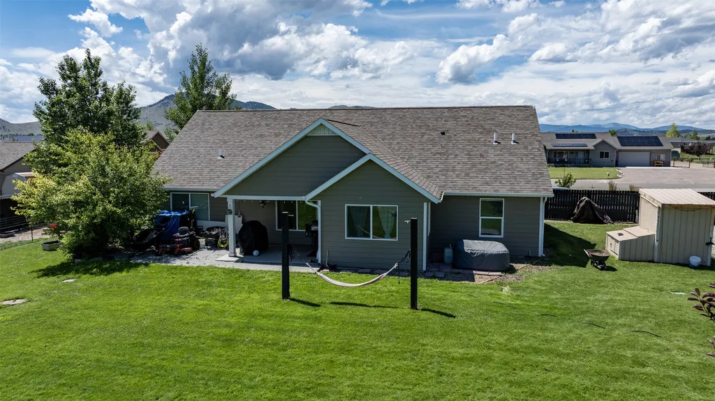 7261 Traces Drive Helena MT 59602