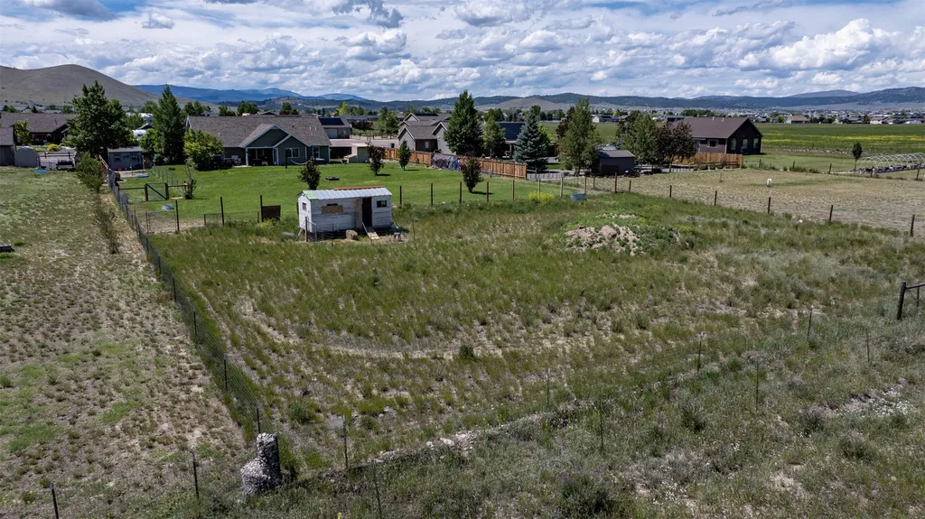 7261 Traces Drive Helena MT 59602